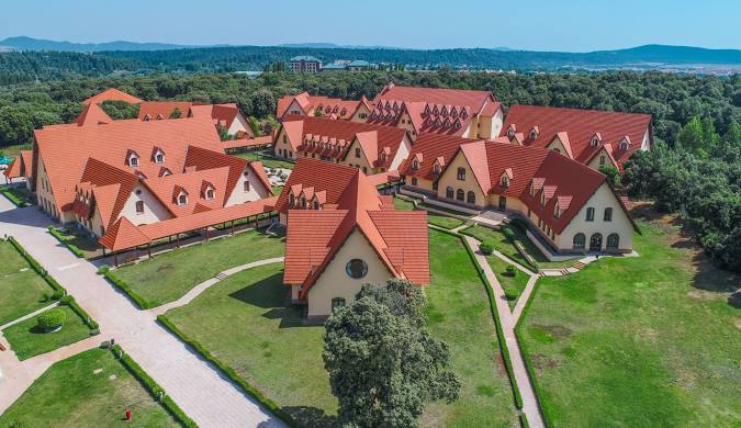 Middle Atlas Mountains Day Trip from Fes Atlas Mountains and Ifrane day trip from Fes – hidden alpine beauty Morocco